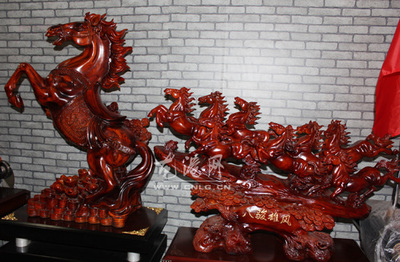 馬年工藝品銷售持續火爆 傳統文化與現代消費的完美融合